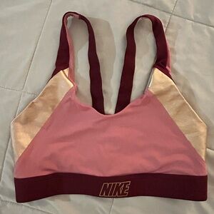 Nikes sports bra